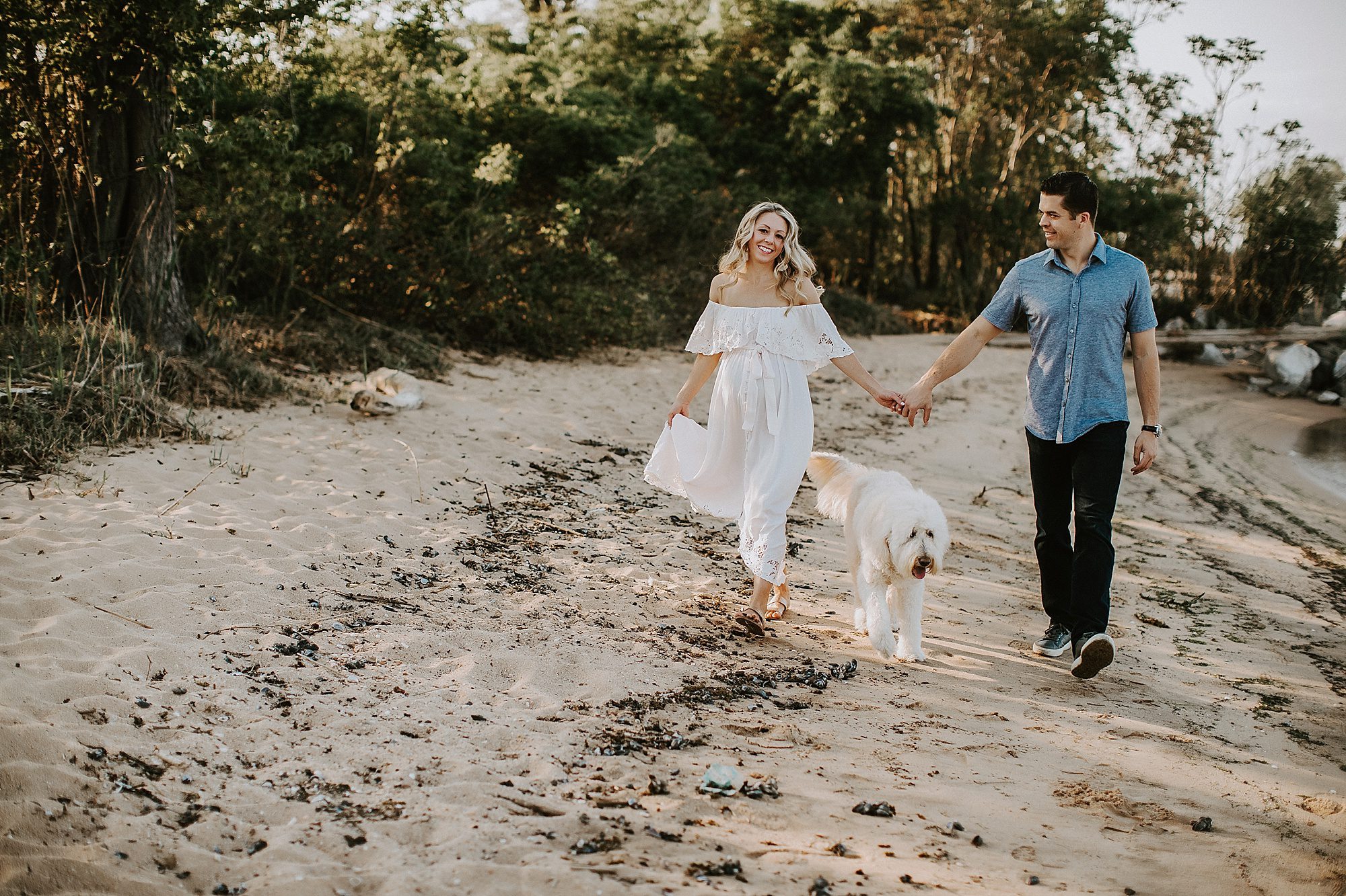 beach maternity couple poses, maternity pictures with dog, Maryland Maternity Photography, Organic Maternity Pictures, Couple maternity, Maternity pictures with a dog